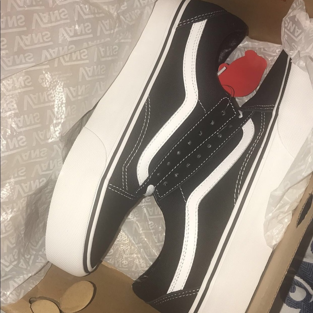 Vans .. Old School Platform!